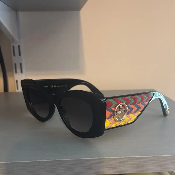 Lanvin Black Sunglasses with Multicolor Chevron Accents - Picture 3 of 9